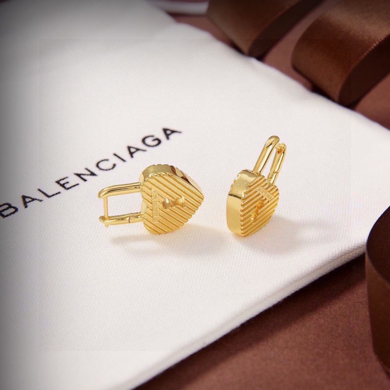 Ba1en*iaga earrings